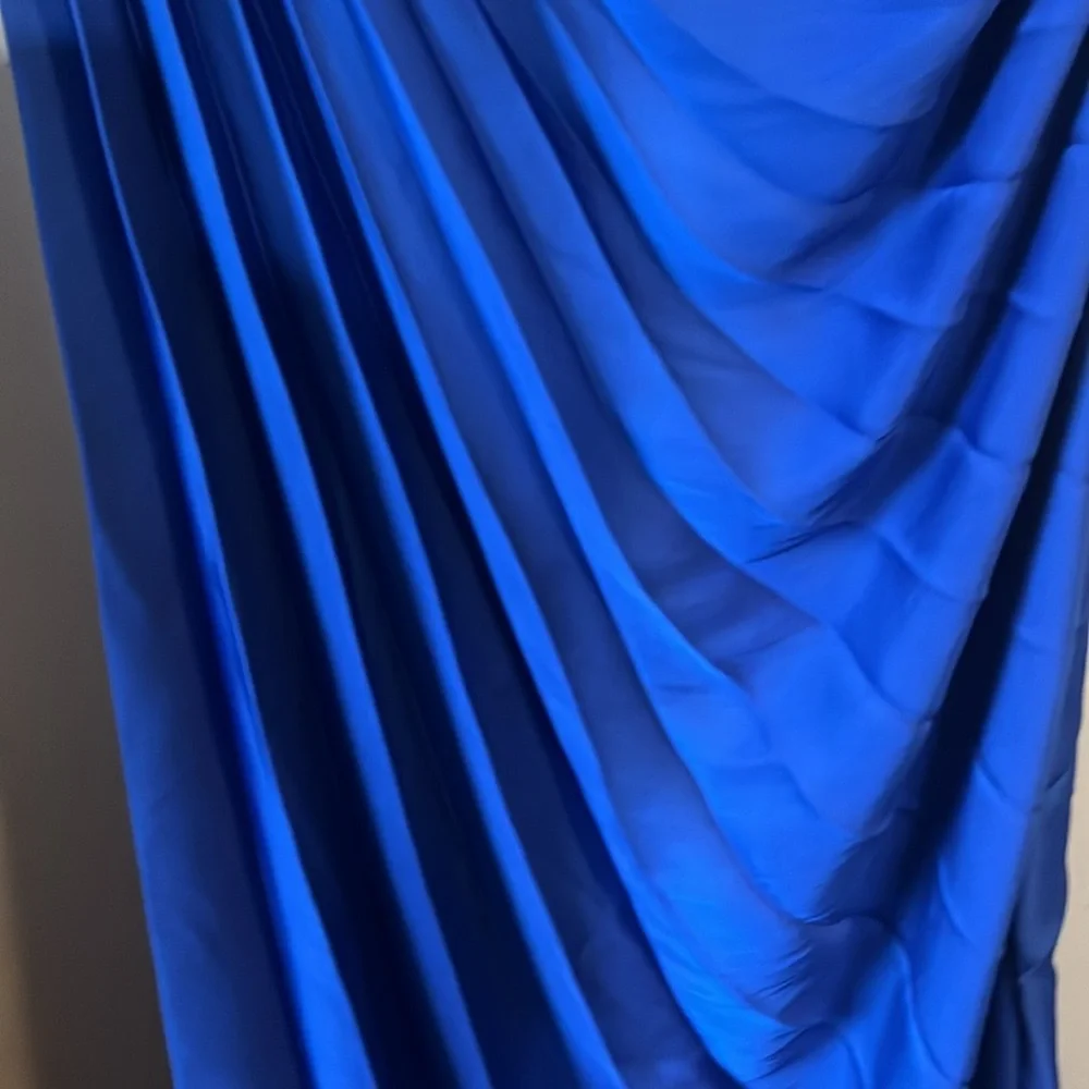NWT House of Harlow Royal Blue One-Shoulder O-Ring Pleated Gown Large - Picture 4 of 12